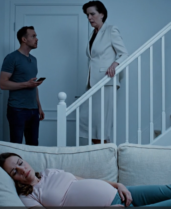 Min tvilling dukkede op efter midnat, forslået, rystende og hviskende den ene sætning, jeg ikke kunne ignorere.