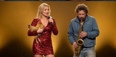 En gademusikant indtog scenen ved et talentshow – og fik kun hån til gengæld: fra værten, publikum og endda den, han var kommet for at se.