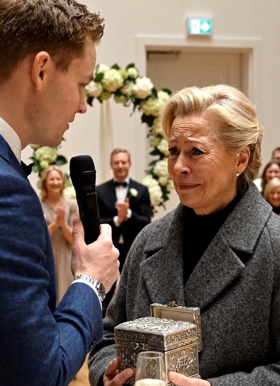 Under brylluppet beordrede brudgommen vagterne til at fjerne sin egen mor fra salen og kaldte hende en tigger, men inden hun gik, gjorde kvinden noget, der chokerede hele salen.